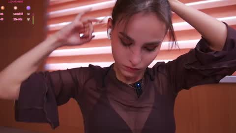 Anita online show from April 10, 8:31 am