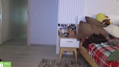 evi_woow online show from November 18, 10:11 pm