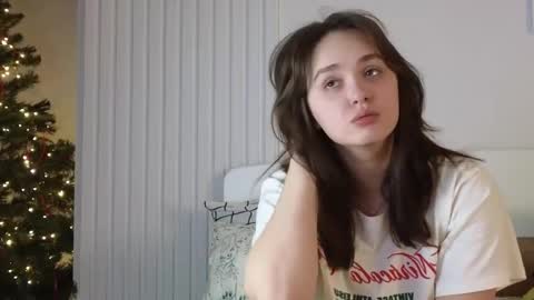 evi_woow online show from December 21, 7:16 pm