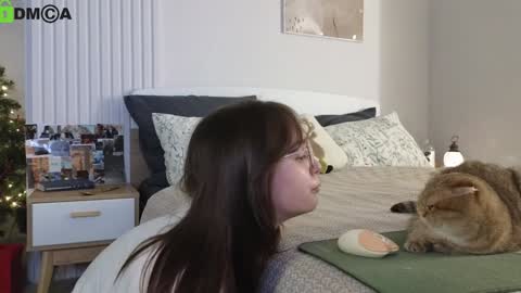 evi_woow online show from January 14, 9:51 pm