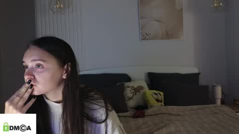 evi_woow online show from February 16, 9:14 pm