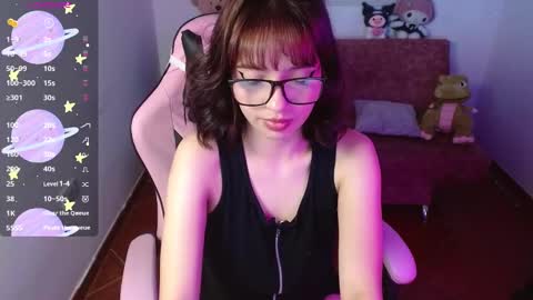 Evie Cloud online show from March 12, 2:20 am