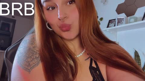 EVY online show from April 10, 6:03 pm