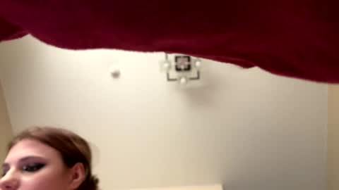 ewameow online show from July 11, 11:54 am