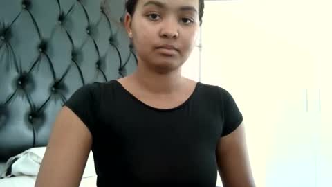 courtney online show from February 5, 8:06 am