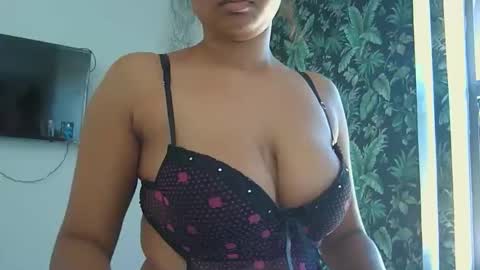 courtney online show from February 26, 7:40 am