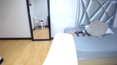 exotic_karmella online show from March 10, 8:45 pm