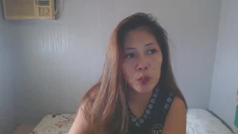 expensive_c4ndy online show from April 24, 6:16 am