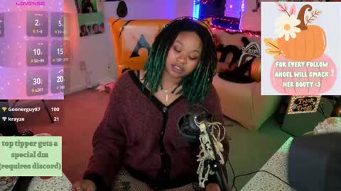 aisha online show from October 28, 11:42 pm