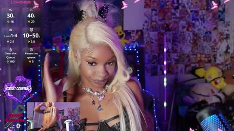 Faexfae online show from March 27, 1:51 am