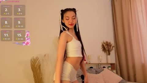 My name is Milisa  online show from April 28, 9:35 am