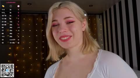 Emilia online show from December 5, 5:40 am