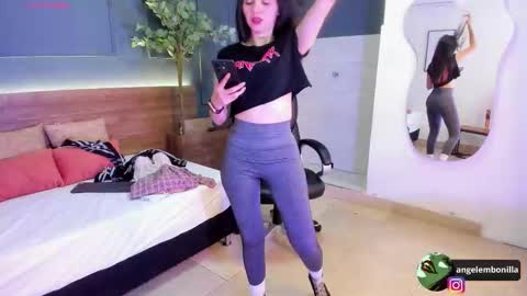 Megan    630  1330 -5 online show from November 20, 12:39 pm