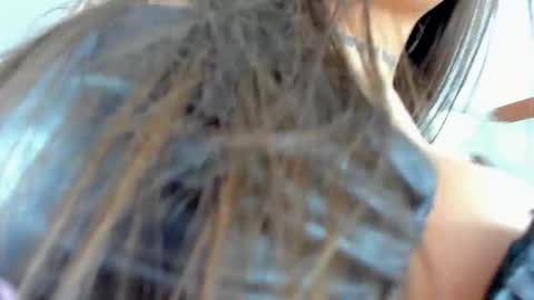 Jennifer online show from October 24, 8:05 pm