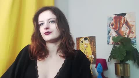 Nadine online show from December 21, 7:45 am