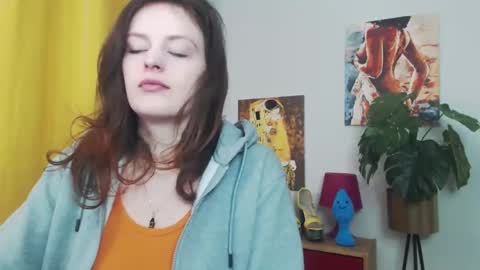 Nadine online show from March 6, 6:19 am