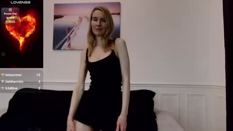 Fanny online show from February 23, 1:53 am