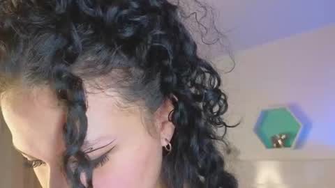 Farah online show from November 24, 12:07 pm