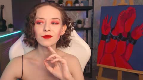 Fascinating   Eyes online show from November 14, 7:14 pm