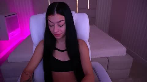 Nellie online show from November 4, 10:48 pm