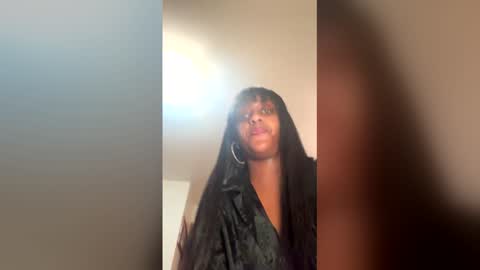 fatimaoamin93 online show from March 11, 7:12 am