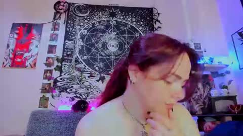 Diva online show from July 12, 2:34 am