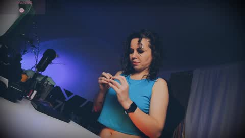 Lisa Dove aka FeetFunDoll online show from February 9, 12:51 am