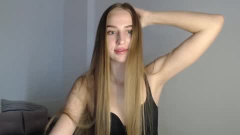 Femke online show from February 20, 11:09 am