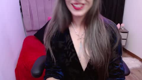 Snapshot of fenix_11_ chatting on January 15, 1:02 am Alejandra online show from January 15, 1:02 am