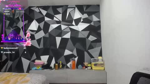 Snapshot of fenix_purple chatting on September 26, 3:15 am FENIX online show from September 26, 3:15 am