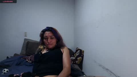 Snapshot of fenix_purple chatting on February 8, 11:13 pm FENIX online show from February 8, 11:13 pm