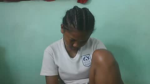 fenou122745 online show from April 13, 12:50 pm