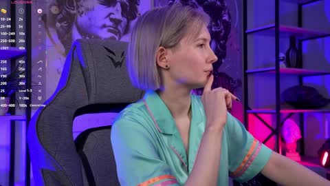 Rey online show from March 30, 4:39 pm