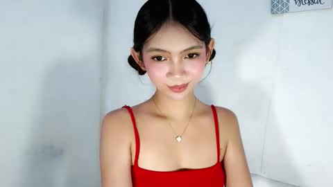 feyaaa online show from February 8, 11:40 pm