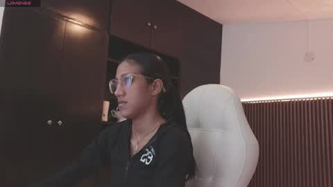 Freyja  online show from April 13, 12:12 am