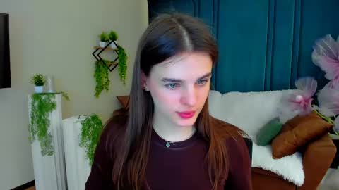 Amanda online show from April 19, 6:10 pm