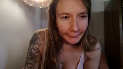 Snapshot of findomgoddessnatalia chatting on October 15, 8:33 pm Goddess Natalia Findom online show from October 15, 8:33 pm