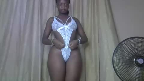 fine_ass24 online show from April 11, 6:30 am