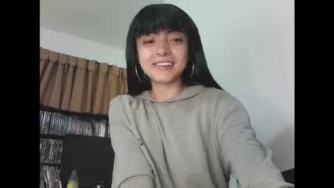 finnky1 online show from April 3, 2:53 am