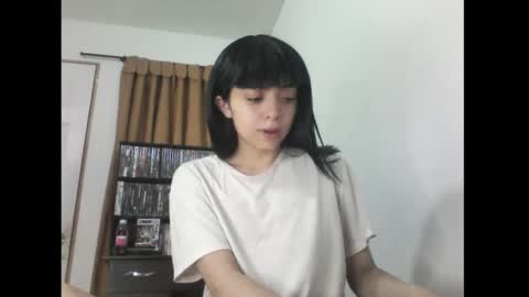 finnky1 online show from January 17, 5:26 am