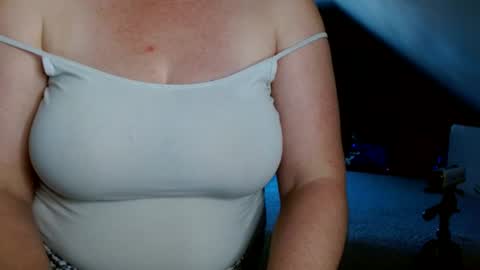Fionna online show from July 14, 3:49 pm