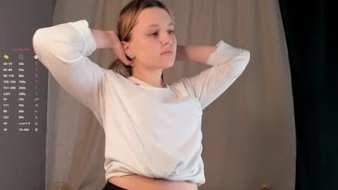 Amelia online show from April 18, 1:41 am