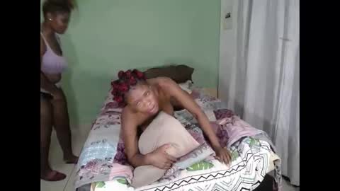 flowersaltry online show from April 16, 9:39 pm