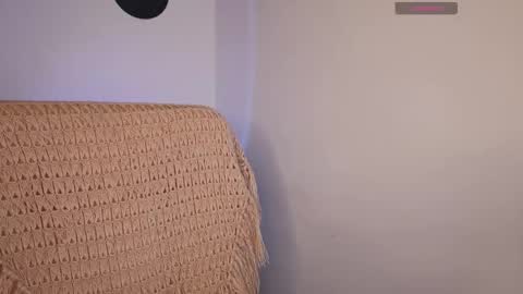 forbidden candy  online show from November 15, 3:18 am