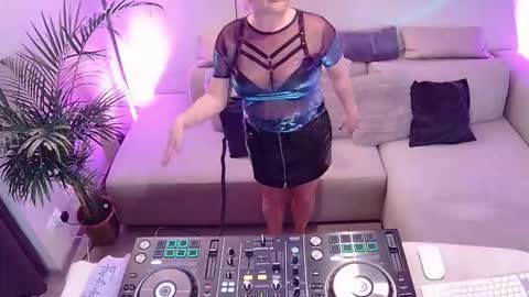 Forbidden Kitty online show from November 3, 8:46 pm