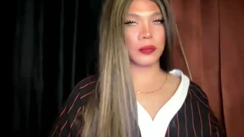 KITTY online show from February 17, 1:43 pm