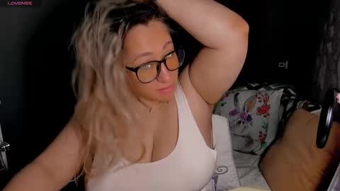 Kris online show from March 29, 1:48 am