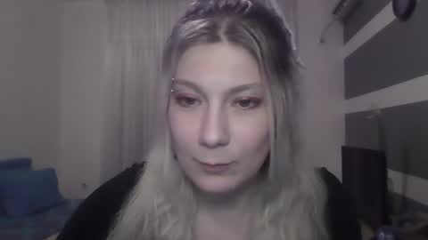 foxy_bright online show from March 15, 7:16 pm