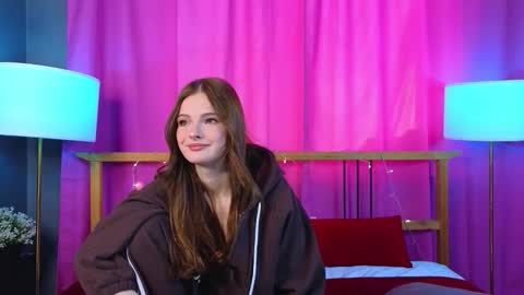 Marybrown eye Katy gray eye online show from March 10, 6:50 am