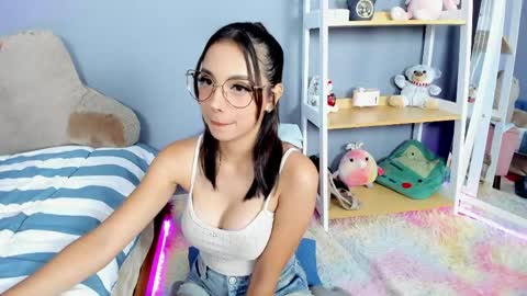 Sasha  online show from June 4, 1:11 am
